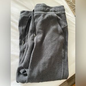 Lululemon Grey Waffle Material Sweats Size 6